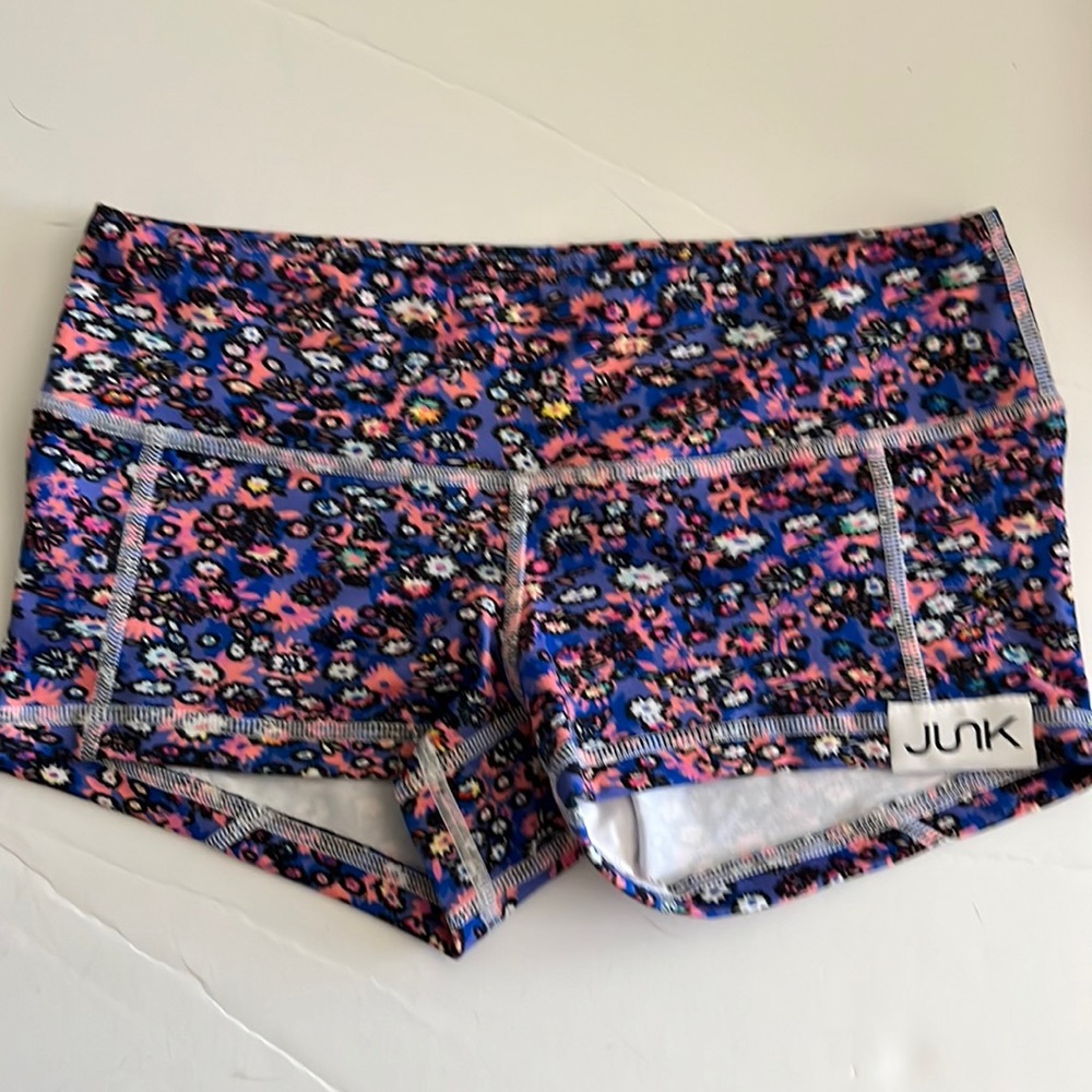 XS, EUC, Fleo x Junk collab LRC